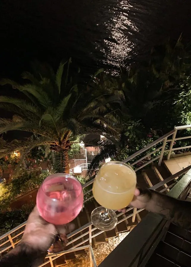 Hotel Paraiso Del Mar 2*, Nerja Spain