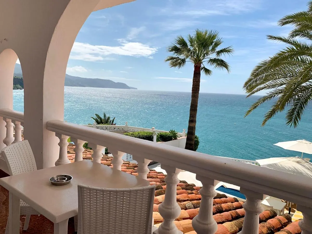 Hotel Paraiso Del Mar 2*, Nerja Spain