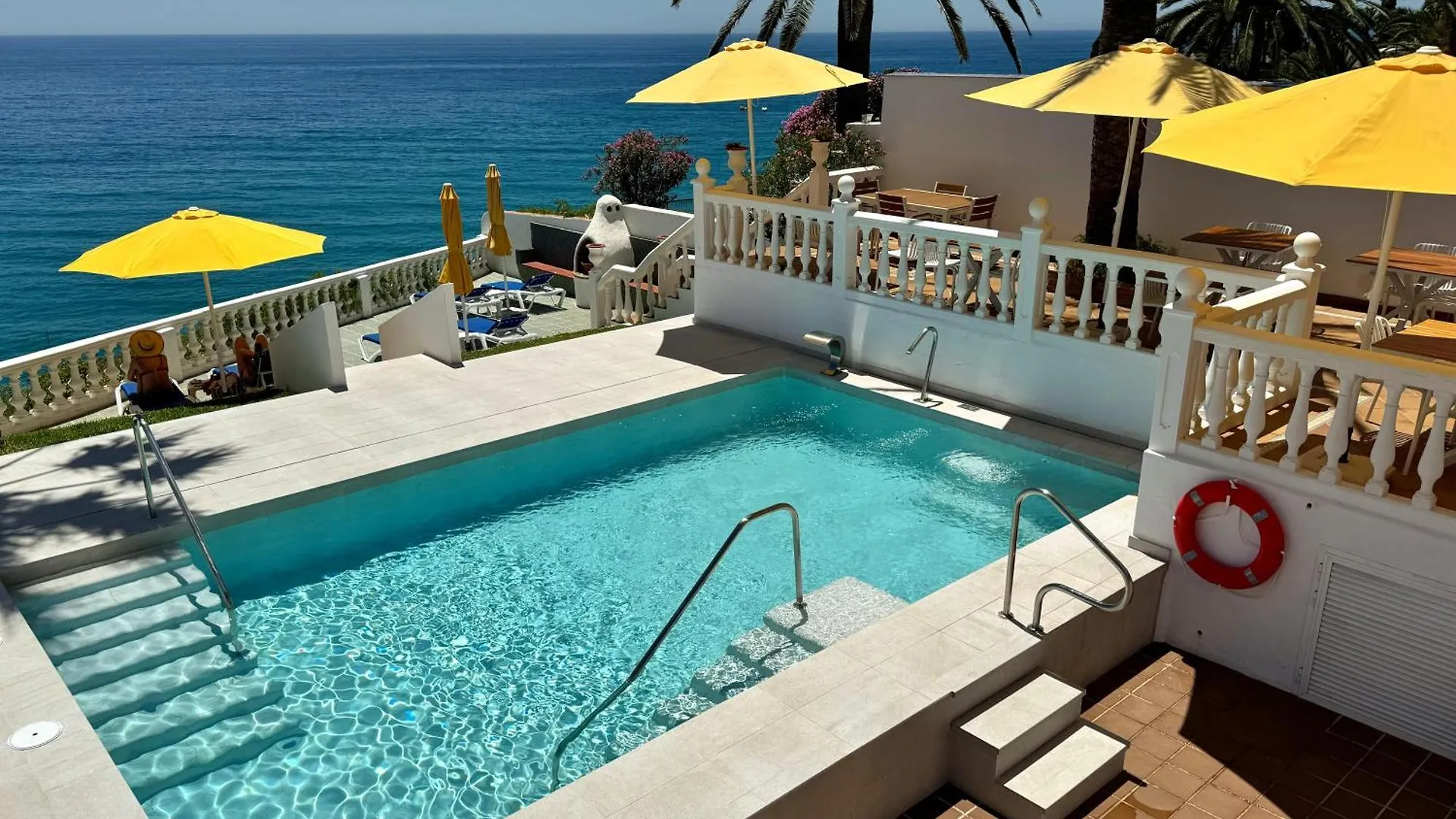 Hotel Paraíso Del Mar Nerja 2*,  España